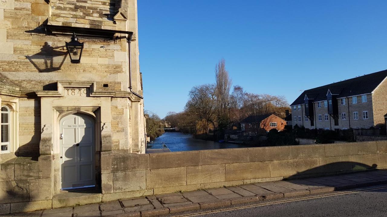 Riverside * Stamford